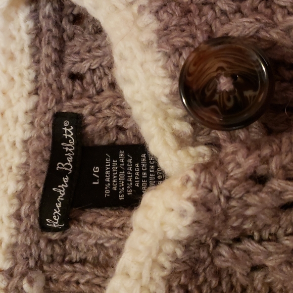 Alexandra Bartlett Wool and Alpaca Blend Cardigan - Picture 3 of 4